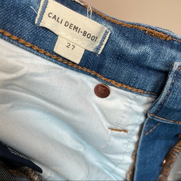 Madewell Blue Ankle & Cropped Jeans - Picture 6 of 9